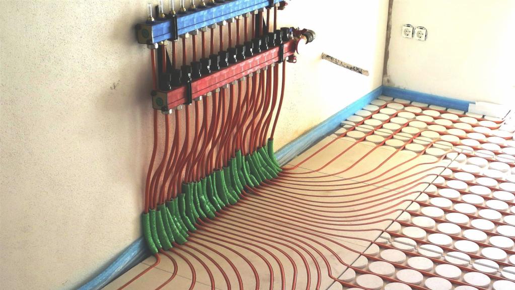 Fußbodenheizung Verteilerkasten